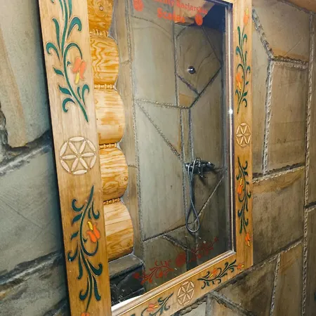 Szalas Baciarski Z Tarasem I Widokim Na Gory Lejlighed